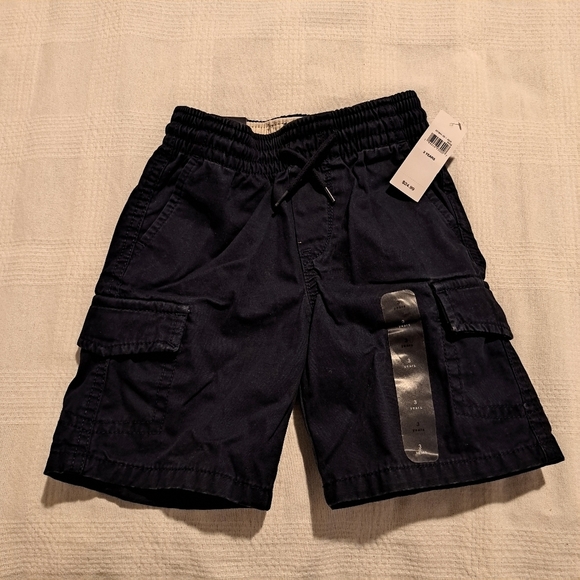 Baby Gap boys size 3 years navy cargo shorts, New - Picture 1 of 5